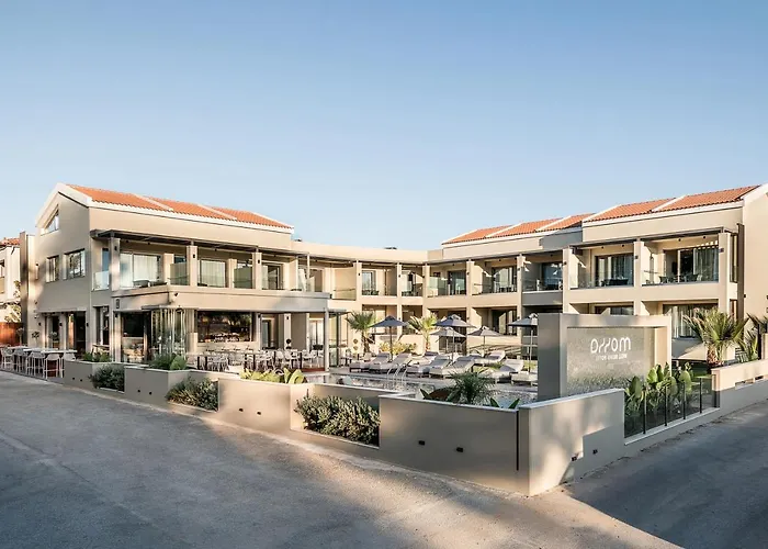 Mossa Well Being Hotel - Heated Pool And Wellness Spa Kato Daratso