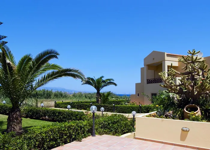 Silver Beach Hotel & Apartments Gerani 
