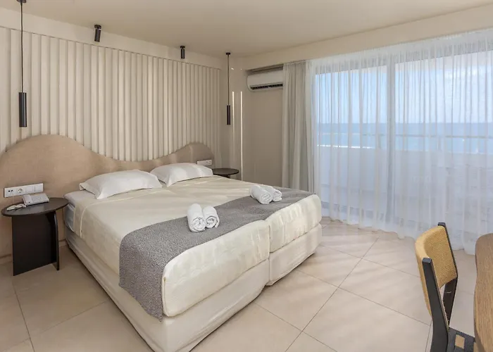 Alia Beach Hotel By Estia Hersonissos 