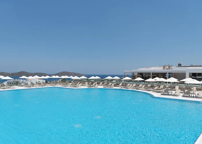 Elounda Breeze Resort