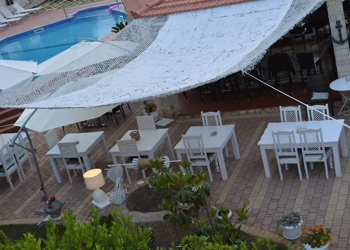 Nikos Apartments Stalida