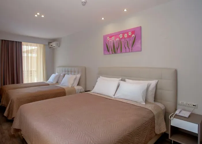 Heraklion (Crete) hotels near Venetian city walls